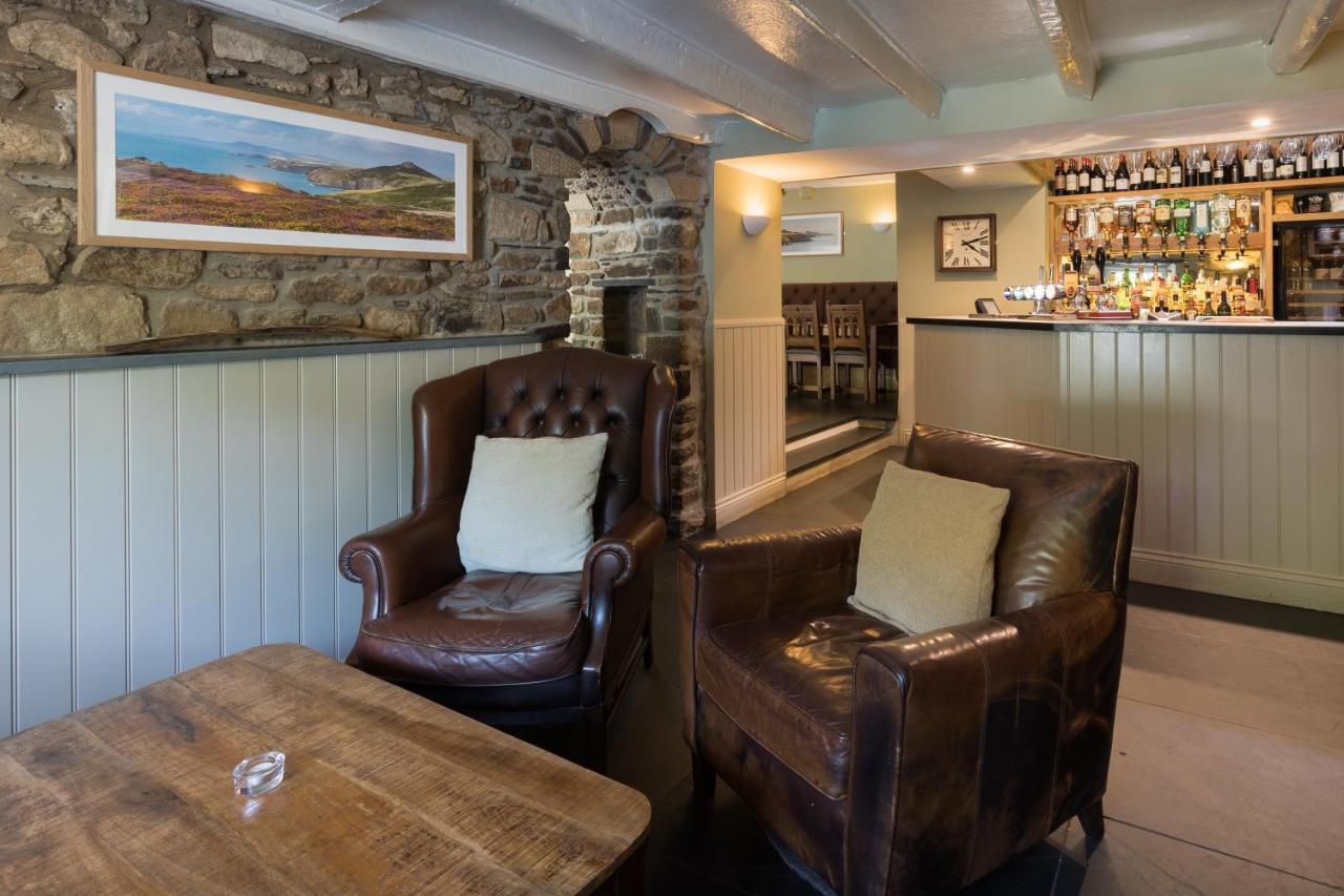 The Cambrian Inn Solva Exterior foto